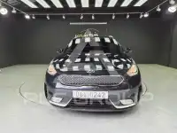 2017 KIA Niro