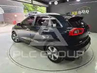 2017 KIA Niro