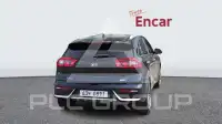 2017 KIA Niro