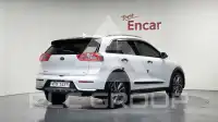 2017 KIA Niro