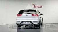 2017 KIA Niro