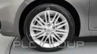 2017 KIA Carens