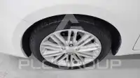2017 KIA Carens