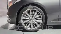 2017 Genesis G80