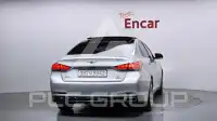 2017 Genesis G80