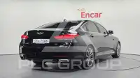 2017 Genesis G80