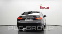 2017 Genesis G80