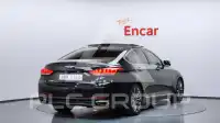 2017 Genesis G80