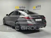 2017 Genesis G80