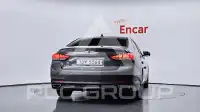 2017 Genesis G80