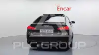 2017 Genesis G80