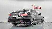 2017 Genesis G80
