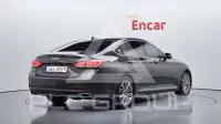 2017 Genesis G80