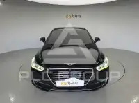 2017 Genesis G90