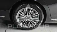 2017 Genesis G90