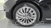 2017 Genesis G90