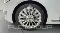 2017 Genesis G90