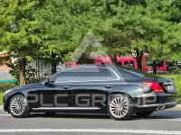 2017 Genesis G90