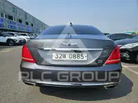 2017 Genesis G90