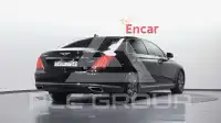 2017 Genesis G90
