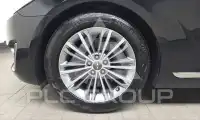 2017 Genesis G90