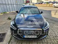 2017 Genesis G90