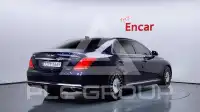 2017 Genesis G90