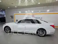 2017 Genesis G90