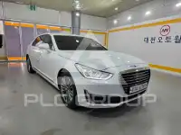 2017 Genesis G90