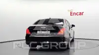 2017 Genesis G90
