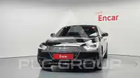 2017 Genesis G90