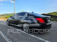 2017 Genesis G90