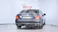 2017 Genesis G90