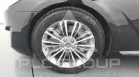 2017 Genesis G90