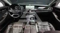 2017 Genesis G90