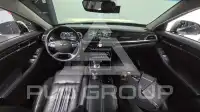 2017 Genesis G90