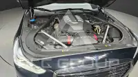 2017 Genesis G90