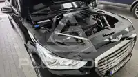 2017 Genesis G90