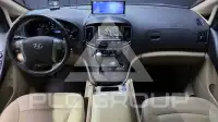 2017 Hyundai Starex