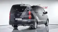 2017 Hyundai Starex
