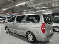 2017 Hyundai Starex