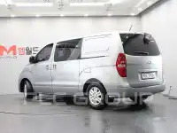 2017 Hyundai Starex
