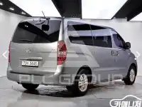 2017 Hyundai Starex