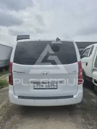 2017 Hyundai Starex