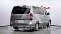 2017 Hyundai Starex