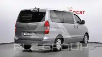 2017 Hyundai Starex