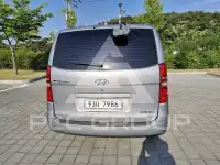 2017 Hyundai Starex