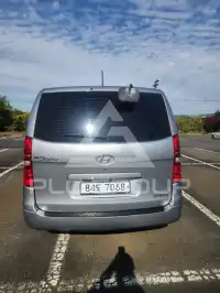 2017 Hyundai Starex