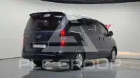 2017 Hyundai Starex