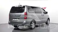 2017 Hyundai Starex